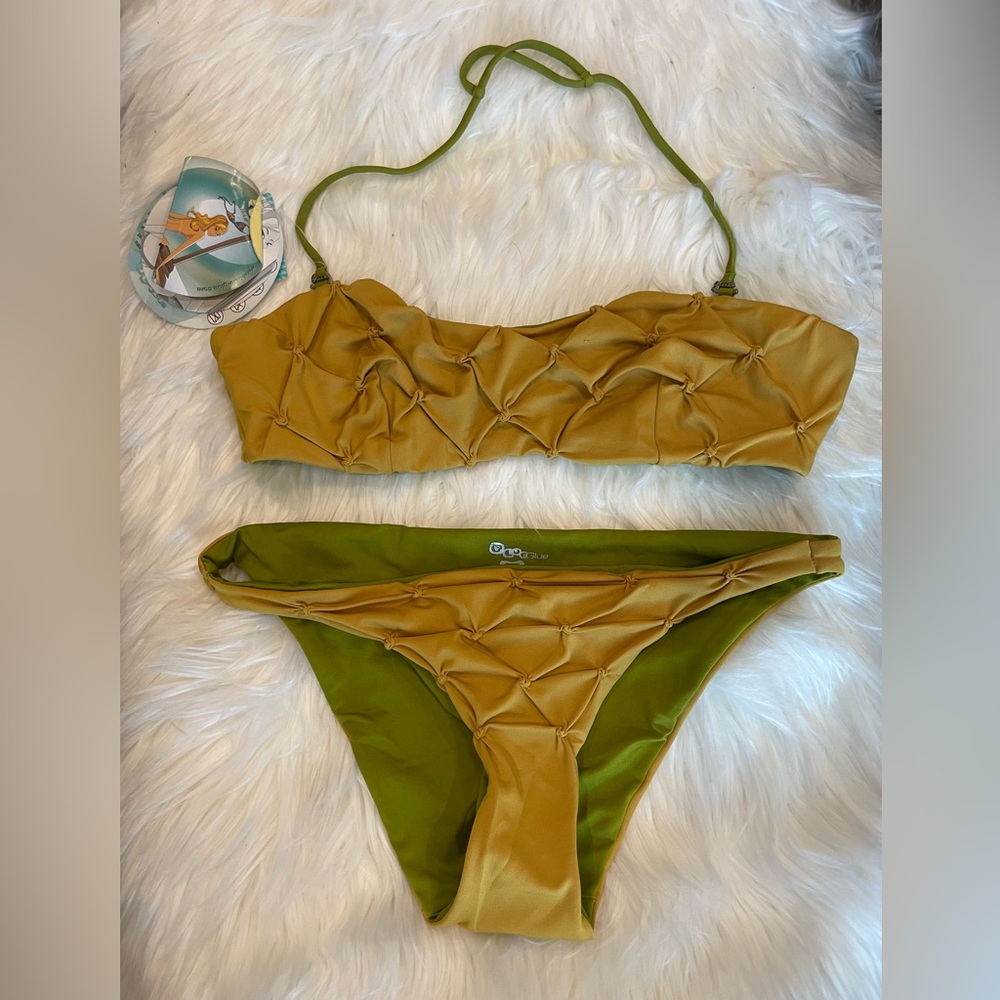 NWT- BlueGlue/Thaikila Reversible Bikini